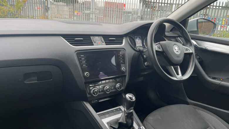 Skoda Octavia 1.6 TDI SE Technology 5dr Diesel Estate